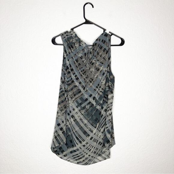 Cabi Graph Trellis gray taupe striped floral sleeveless top size Medium #3451 - Picture 15 of 15